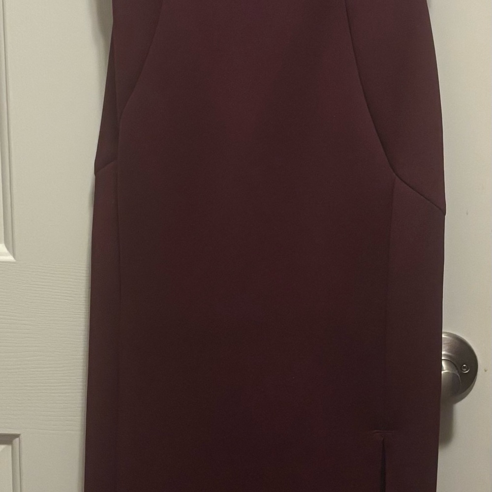 Elegant Women's Pencil dress in Deep Wine
